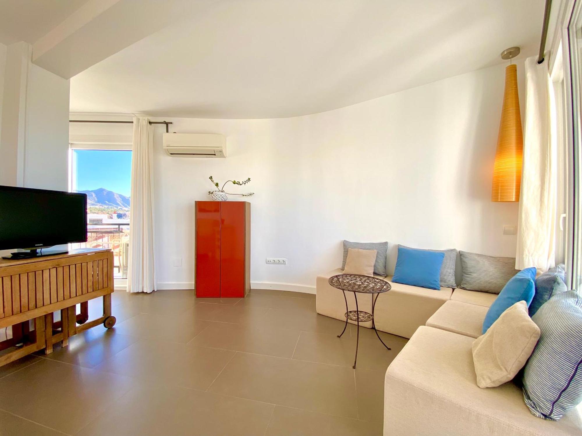 Modern Apartment Stunning Sea Views And Pool Nerja Buitenkant foto